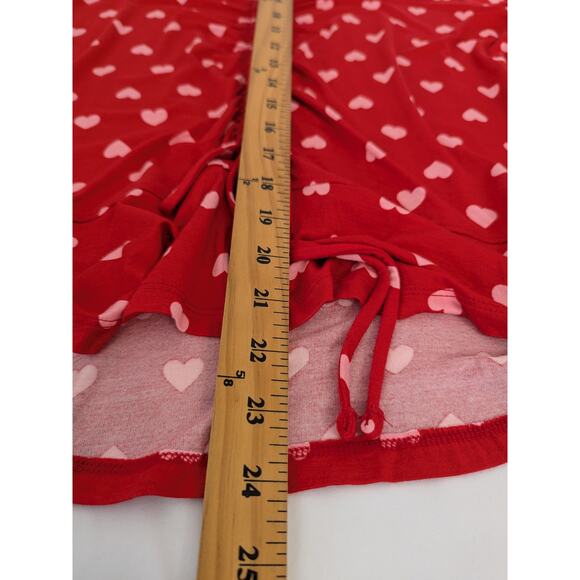 Lane Bryant Women Red Pink Heart Print Front Ruched Top Size 18/20 V Neck Peplum - Picture 8 of 8